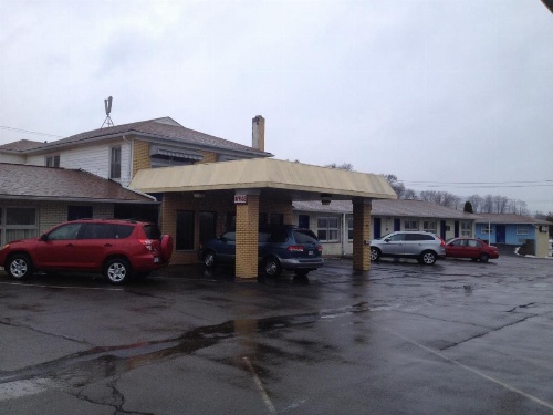 Parkway Inn image 15